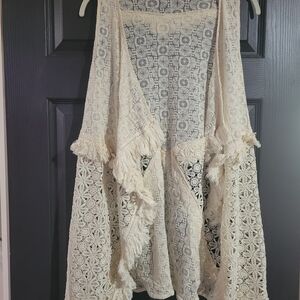 Miss Me Cream Lace Vest